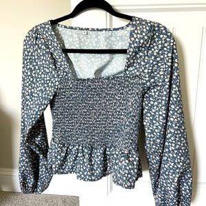 Shein cute lightweight top - grey-blue with beige floral pattern